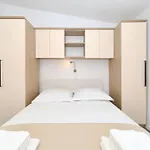 شقة Simaruna *