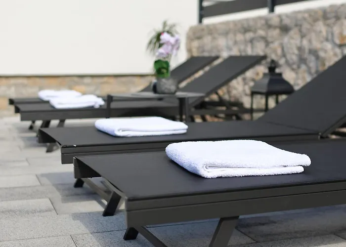 Simaruna * Maslenica